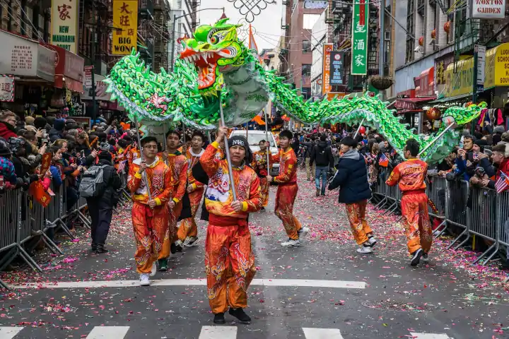 USA CNY Parade min