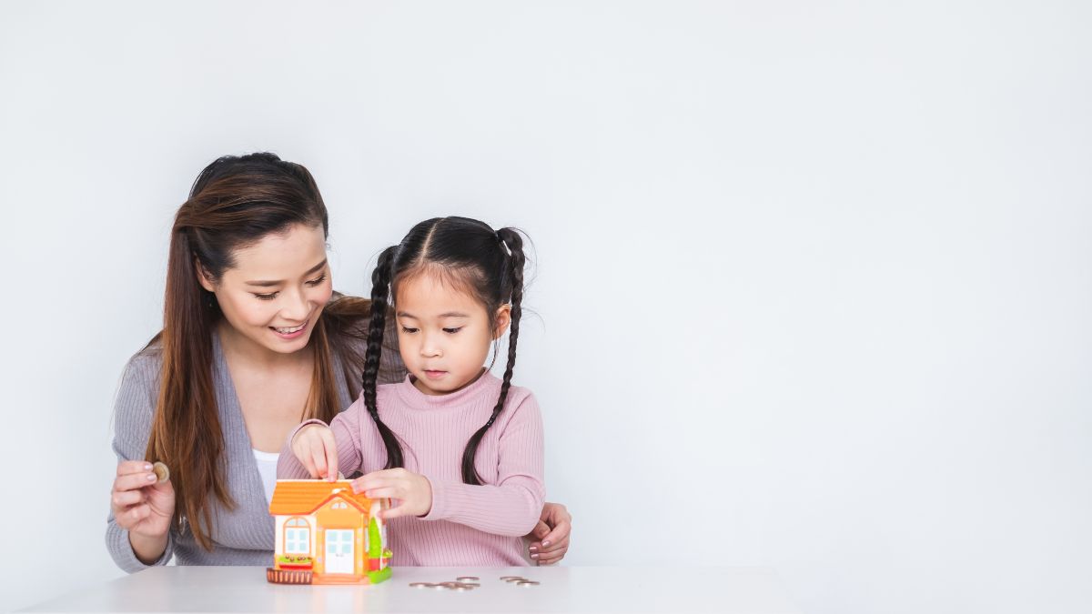 Spark your child's love for Science: 4 cool experiments you can do at