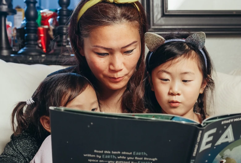 Parenting tips- How to foster your child's love of reading