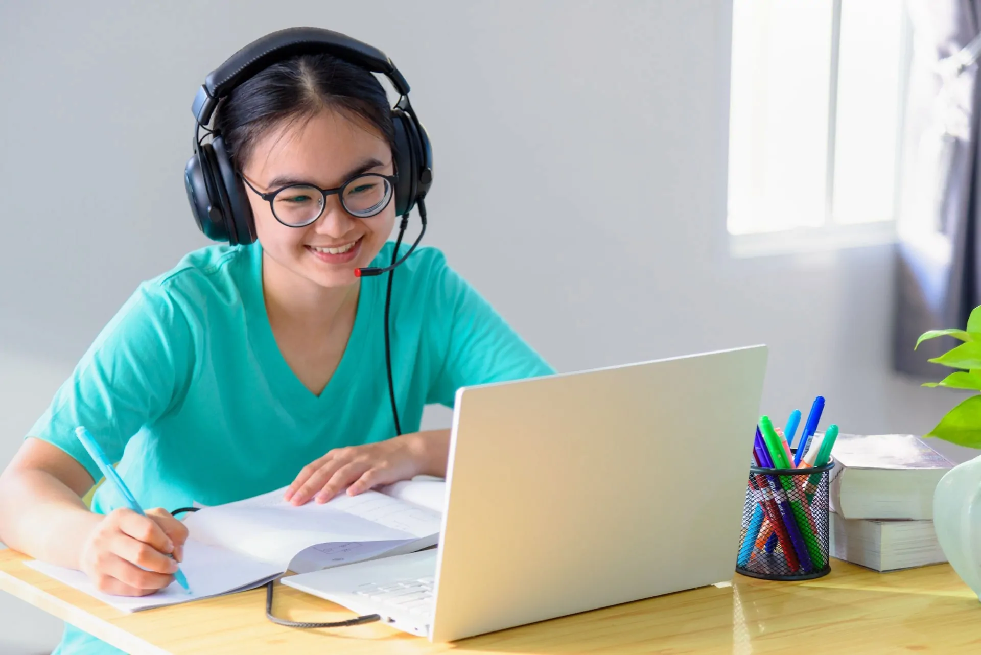 5 Ways to help your child study better at home