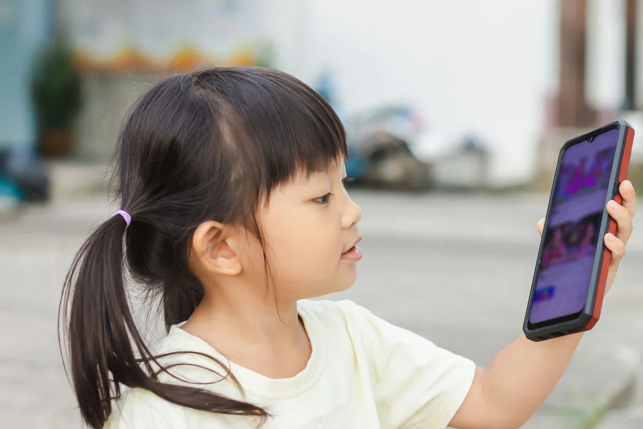 Unplug and Recharge: Screen-Free Fun for Singaporean Students